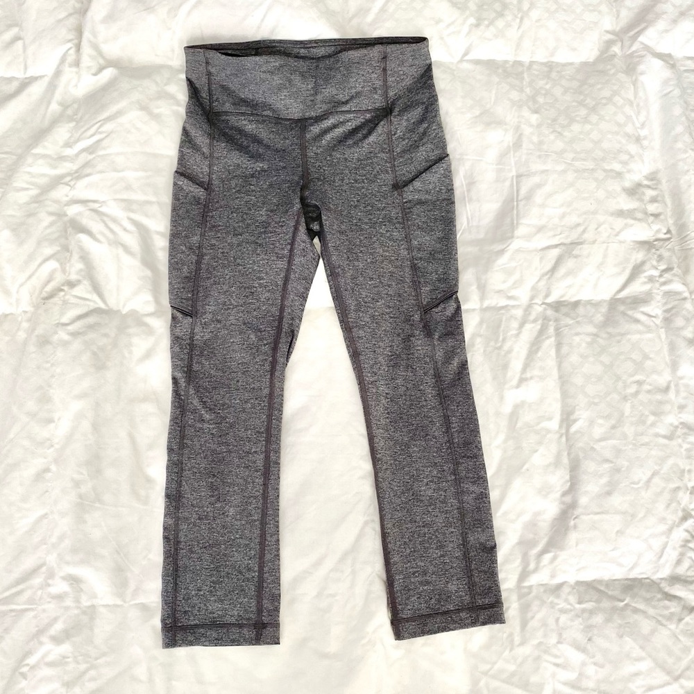 LULULEMON Capri Legging